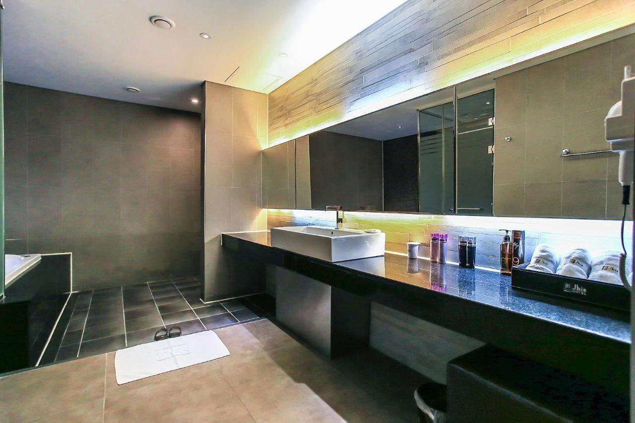 Jbis Hotel Uijeongbu Eksteriør bilde